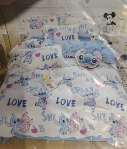 COBIJA DE PERSONAJES